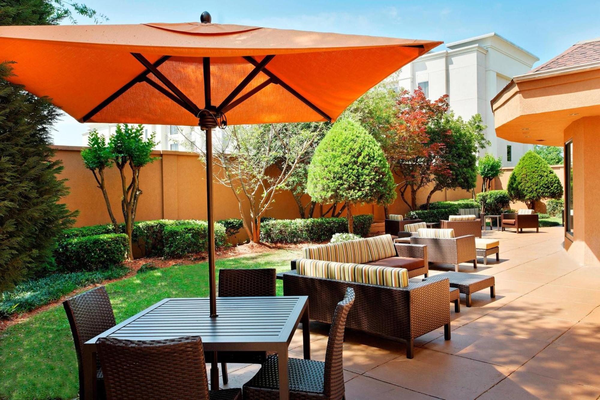 Courtyard Mobile Hotel Kültér fotó